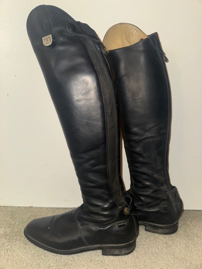 TUCCI Tucci Tall Boots - 40 E
