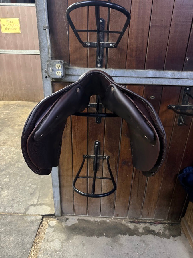 2022 18 Antares Contact Saddle