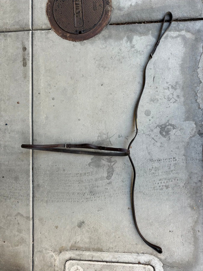 Cob Standing Martingale