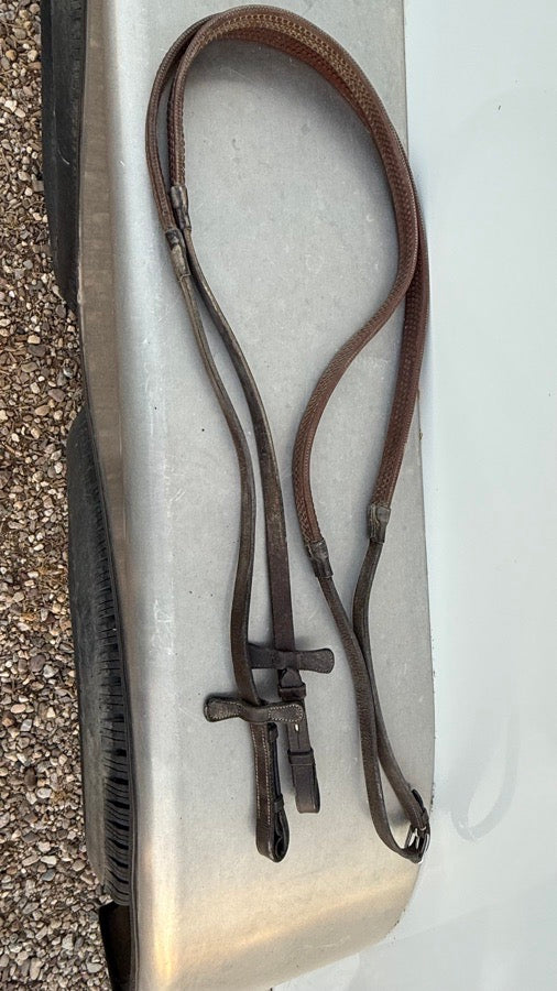 Rubber Reins