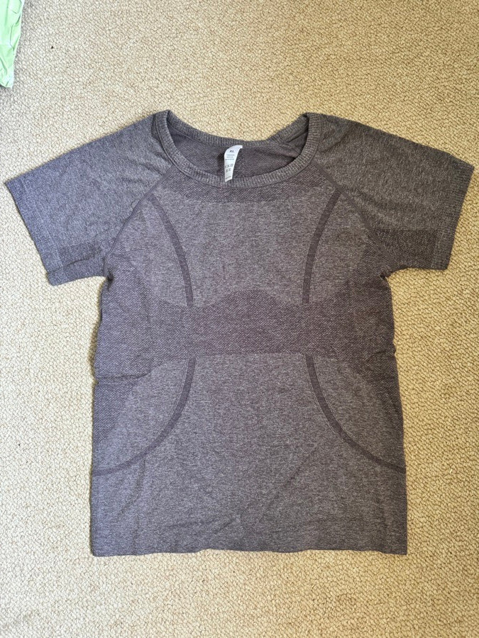 brand new seamless top