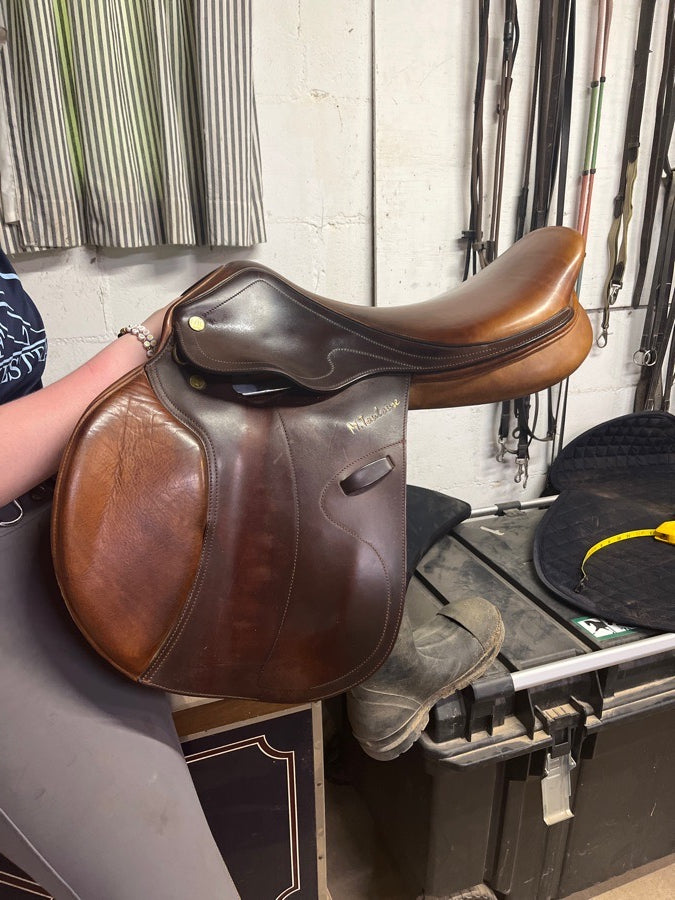 M. Toulouse Saddle