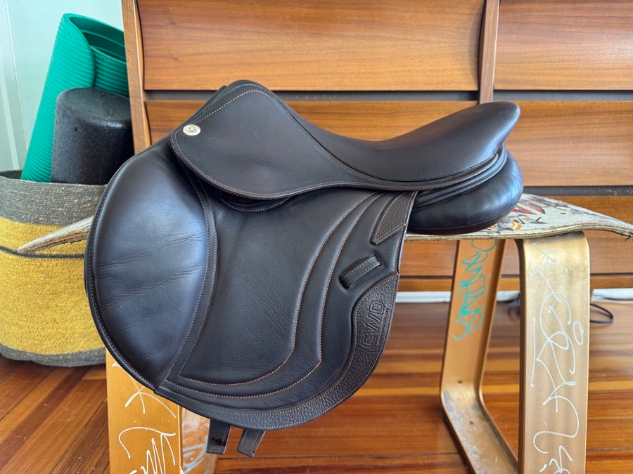 CWD 15.5” CWD SE10 Children’s / Pony Saddle - 1K Flaps - FULL BUFFALO - MINT! (2)
