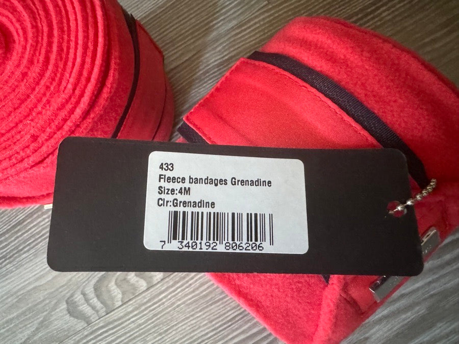 Equestrian Stockholm Fleece Wraps (Grenadine)