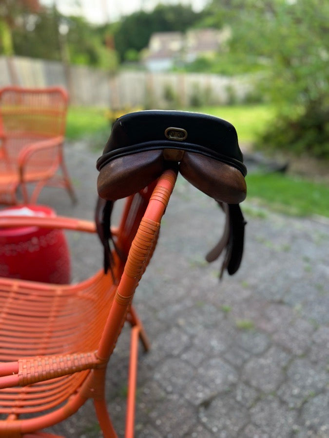 COLLEGIATE Collegiate Jump Saddle (2)