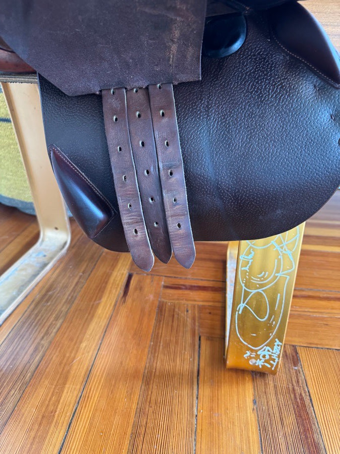 16” Bruno Delgrange Partition Jump Saddle - Like New!