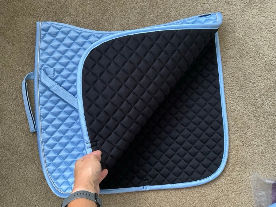 WALDHAUSEN Waldhausen Felix Glam Dressage saddle Pad and Full Size Bonnet Set Pastel Blue (2)