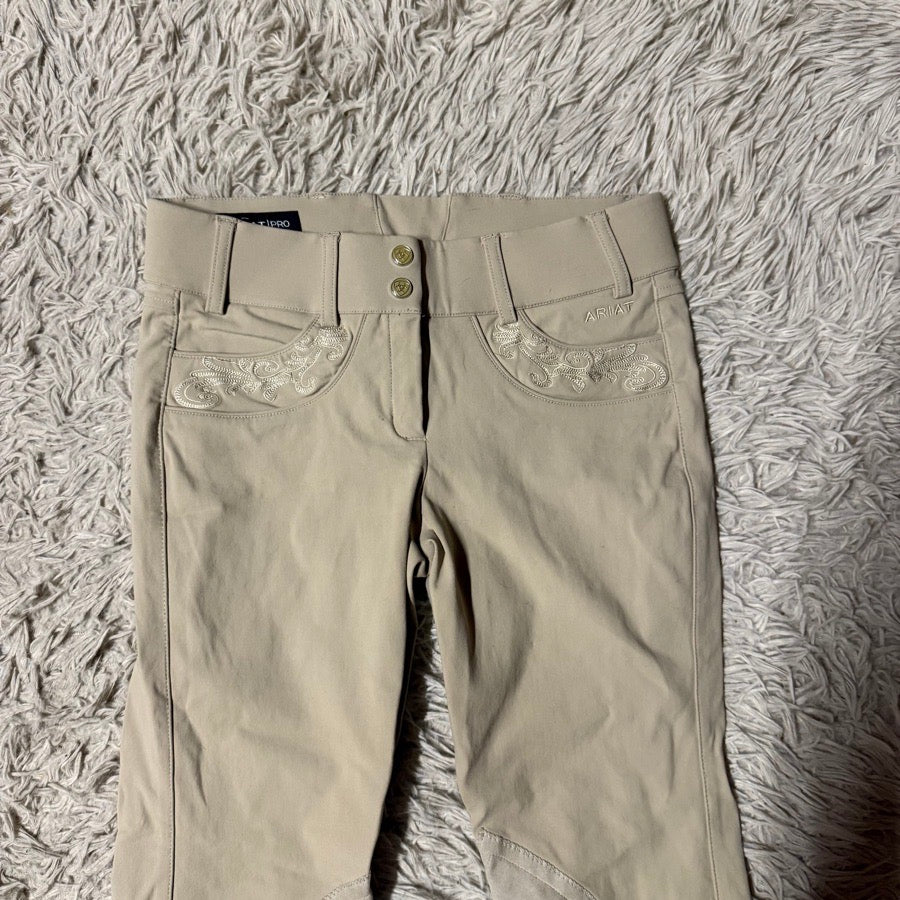 Women’s Size 22 Tan Ariat Knee Patch Horseback Riding Breeches. Good Condition.