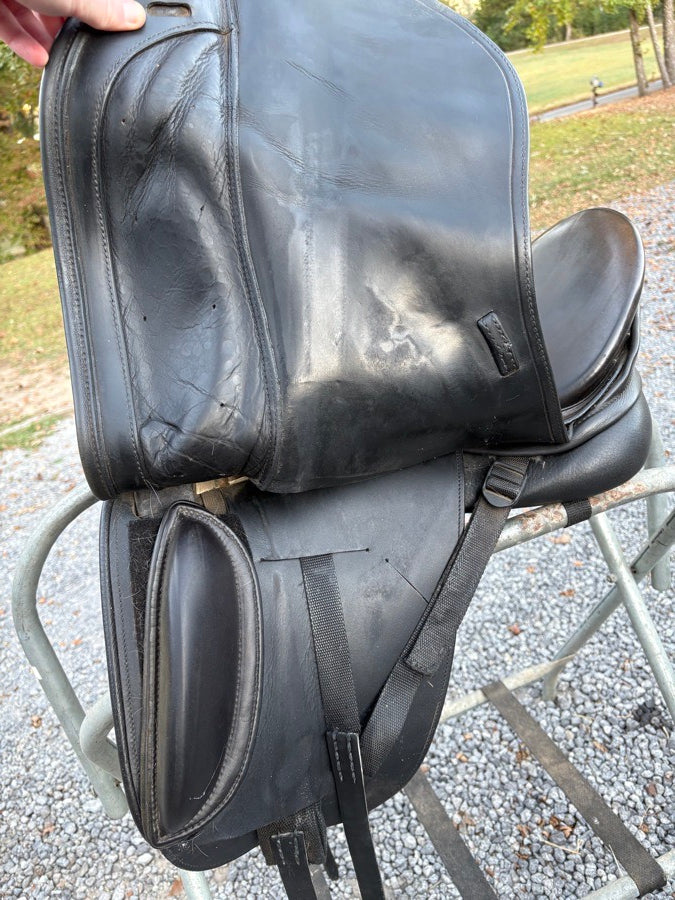 SCHLEESE 17.5” Schleese Wave Dressage Saddle (5)