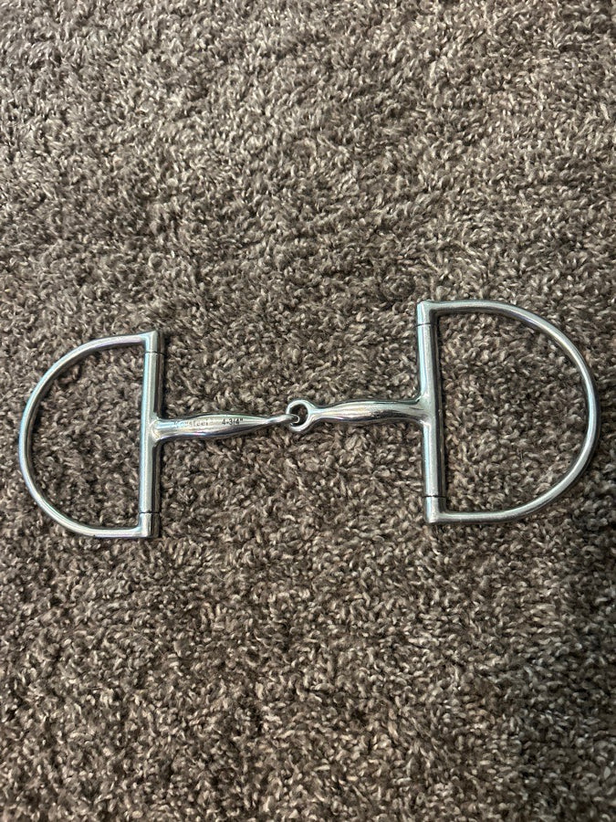 D ring snaffle 4-3/4”in bit