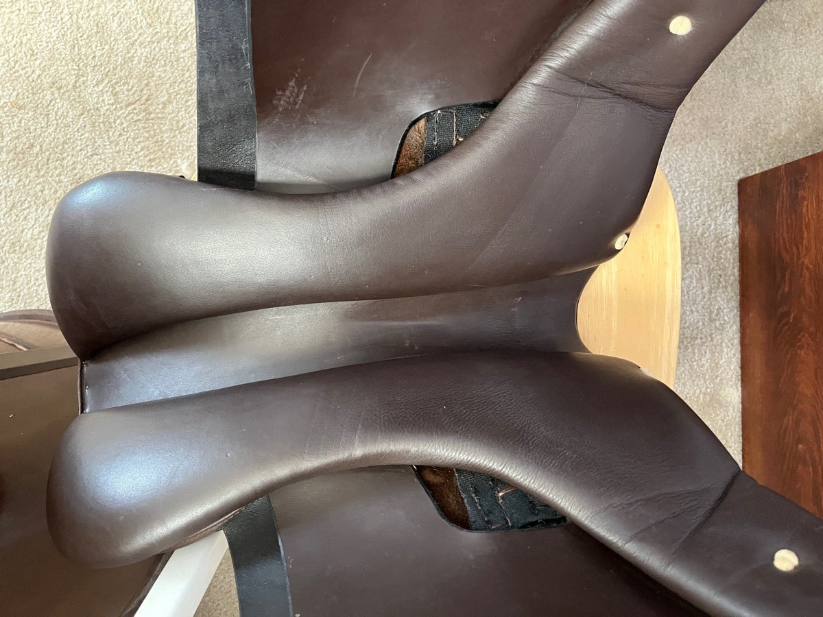 19” Hunter Saddle