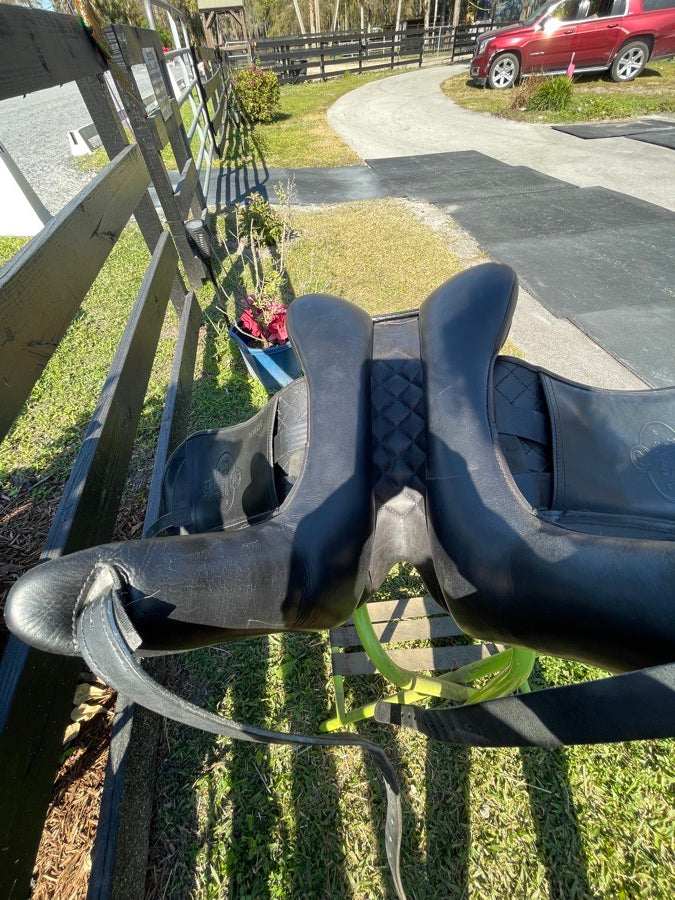 Mac Rider Majestic Exclusive Dressage Saddle
