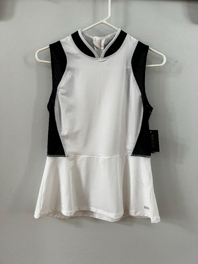 SHIRES Dover Performance Sleeveless Women's Top NWT (2)