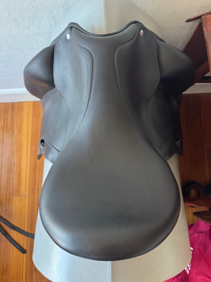 CWD 18” CWD SE05 Dressage Saddle - Full Buffalo - WIDE Tree -MINT! (8)