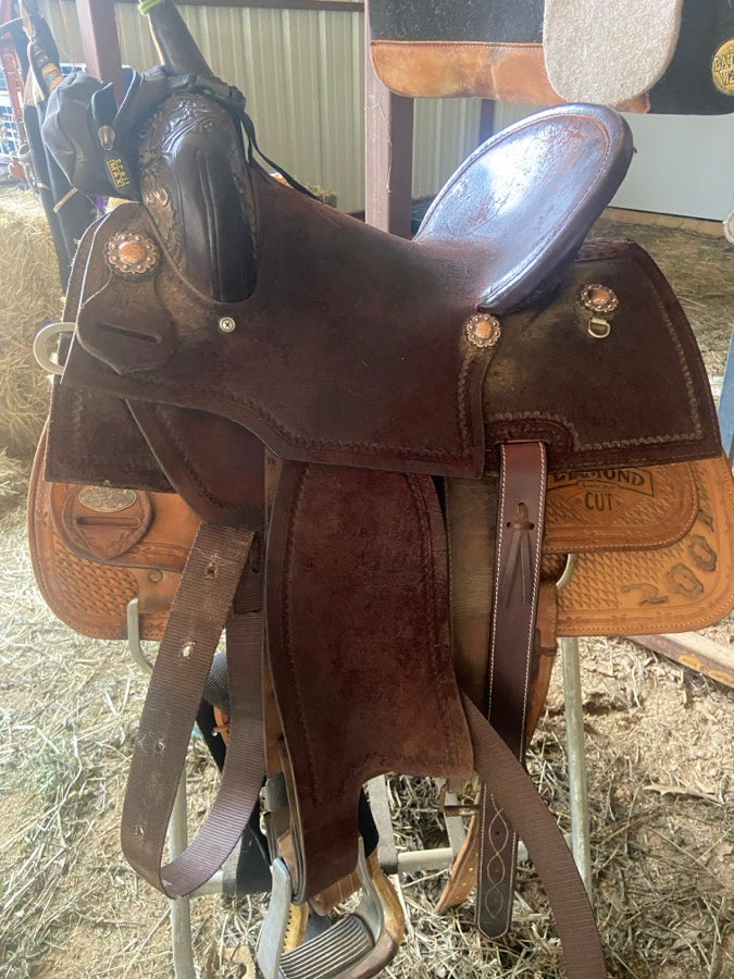 14in Barrel saddle