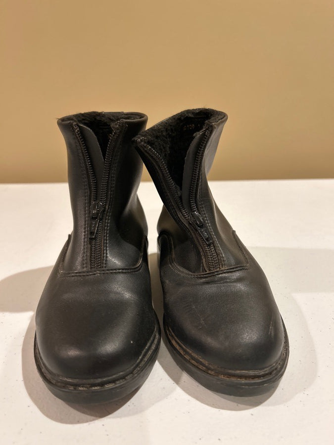 Tuffrider child size 1 winter paddock boots