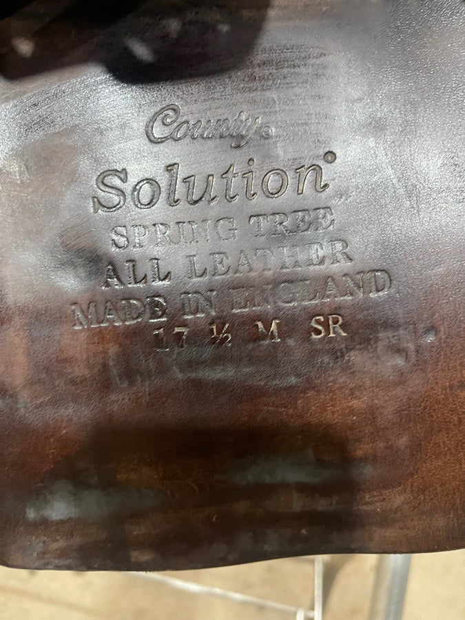 County solution jump saddle!