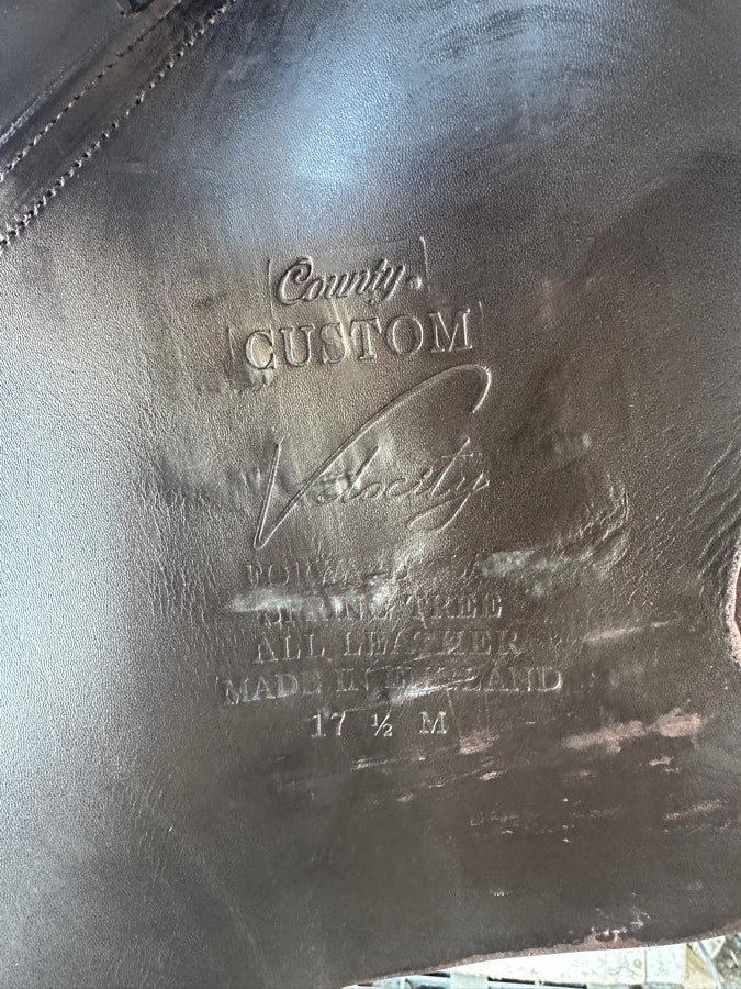 County Velocity Saddle