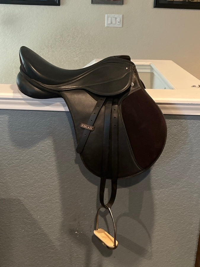 KINCADE 16.5” Kincade ap saddle (5)