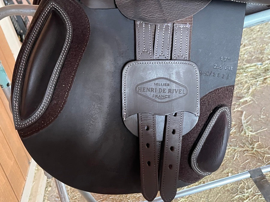 HDR - HENRI DE RIVEL 17" HDR Galia Close Contact Saddle (7)