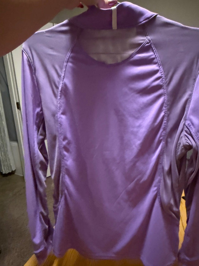 Fits lavender sunshirt