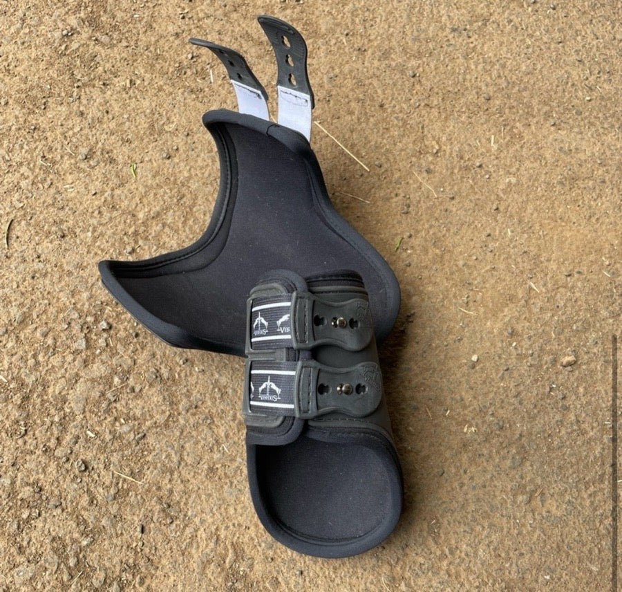 Veredus Hind boots-Medium