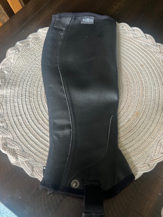 SAXON Saxon Equileather™ Half Chaps