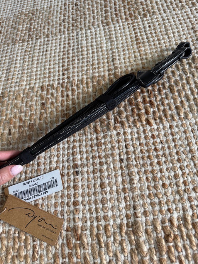 DY'ON NWT Dy’on DC 1/2" Rubber Reins (Black, Cob) (2)