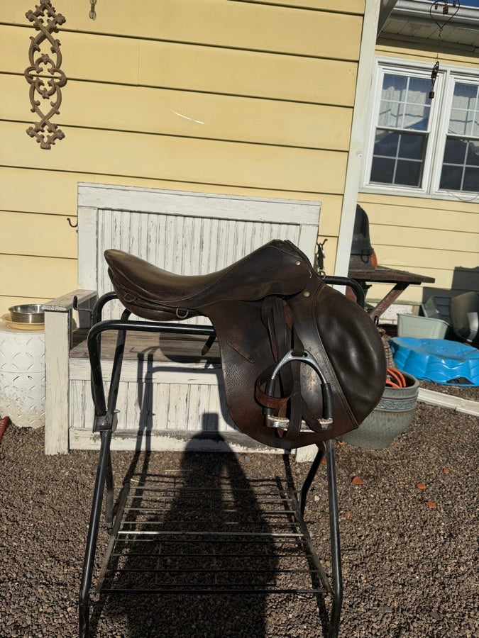 STUBBEN 18” Saddle