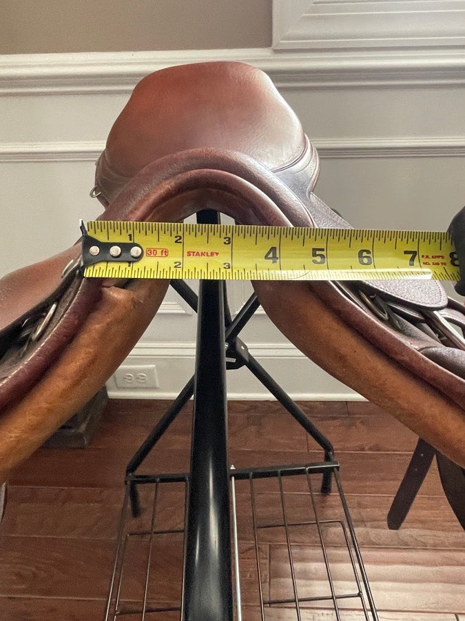 Used wide Beval  jumping saddle 16in