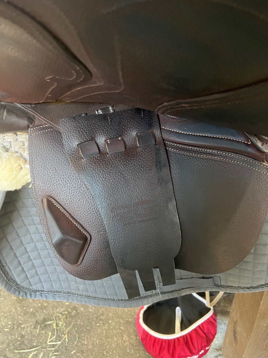 CWD TR 2G Saddle