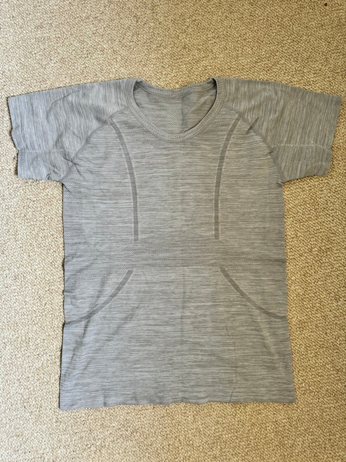 large light grey sms seamless top