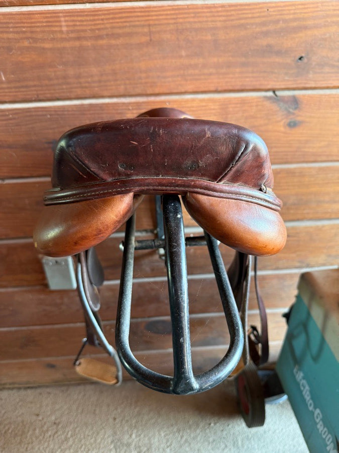 ALESSANDRO ALBANESE 15” Pessoa saddle (4)