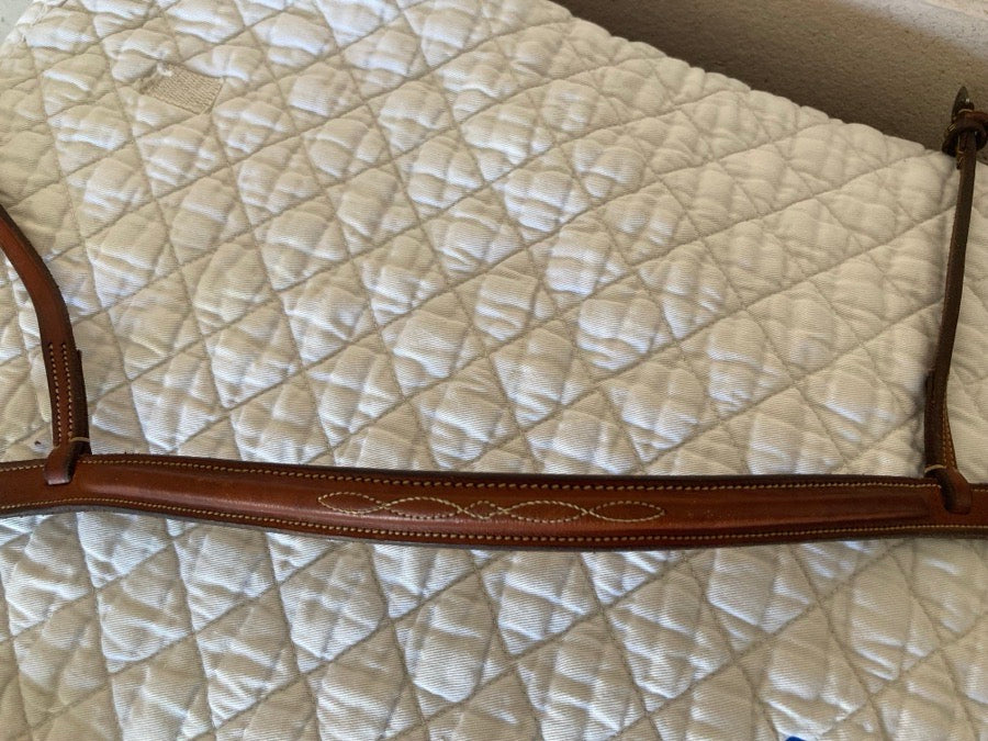 Edgewood chain noseband.