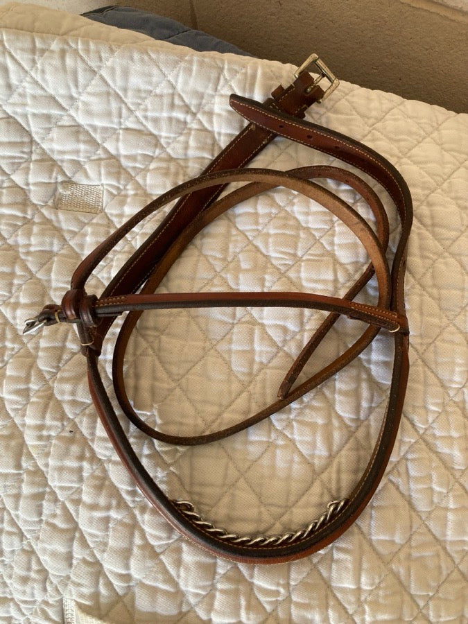 Edgewood chain noseband.
