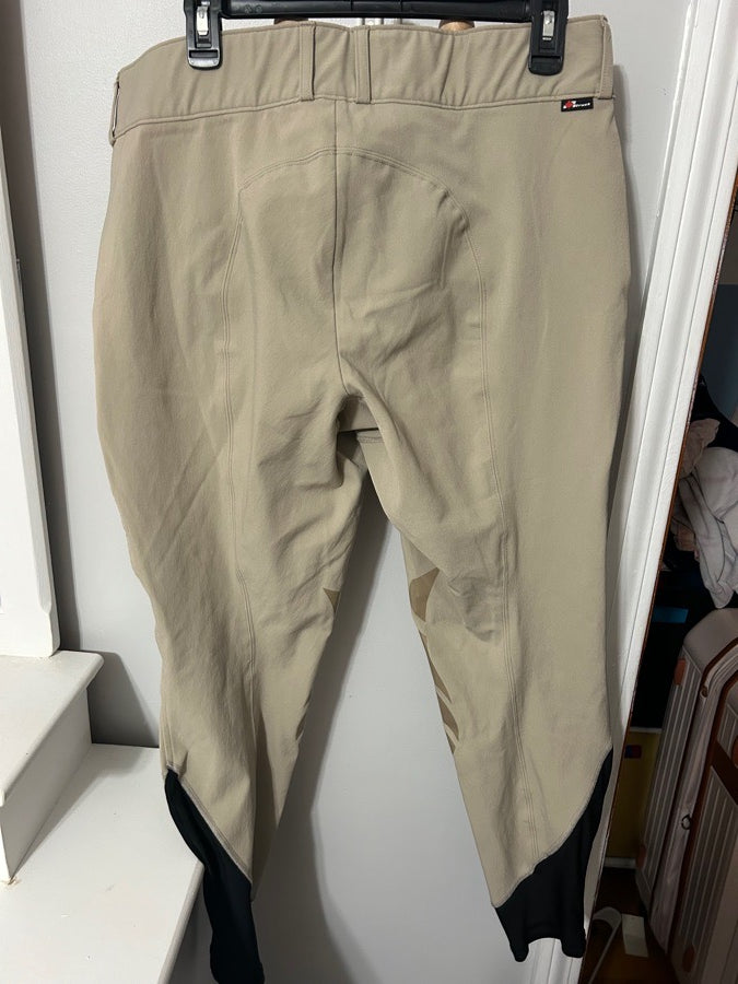 Strucks 60 series size 34.( not samsheild I just couldn’t put struck as brand)