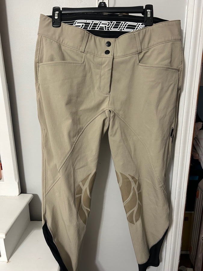 Strucks 60 series size 34.( not samsheild I just couldn’t put struck as brand)