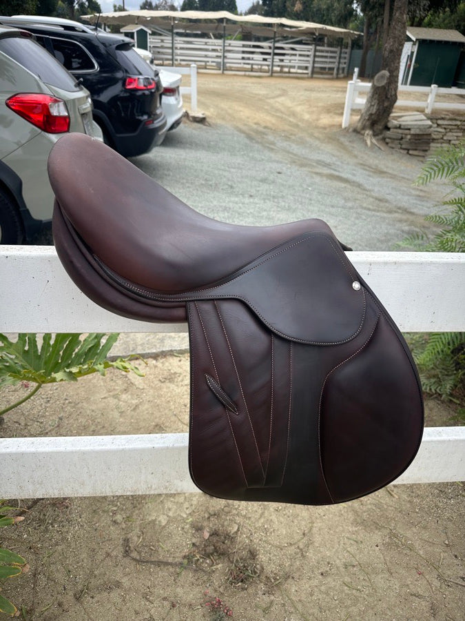 BUTET Butet P Seat 17" 2.25 flaps (2)