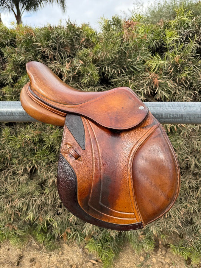 CWD 15.5” saddle