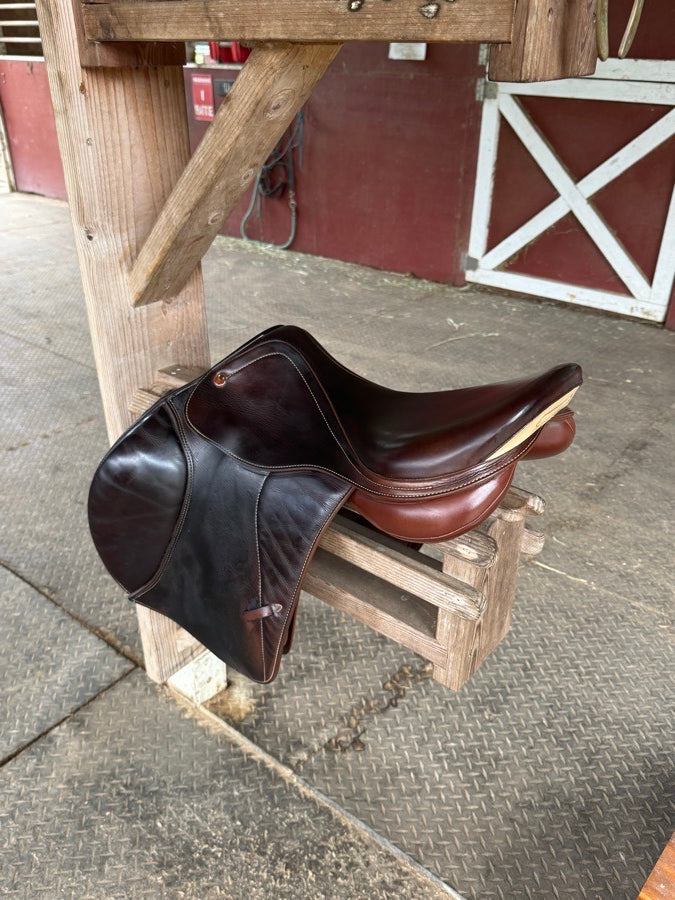 PRESTIGE 17” Prestige Paris Jumping Saddle (3)