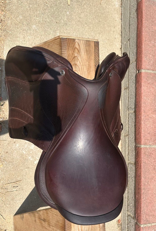CWD Hunter Mademoiselle 17,5 2L (3)