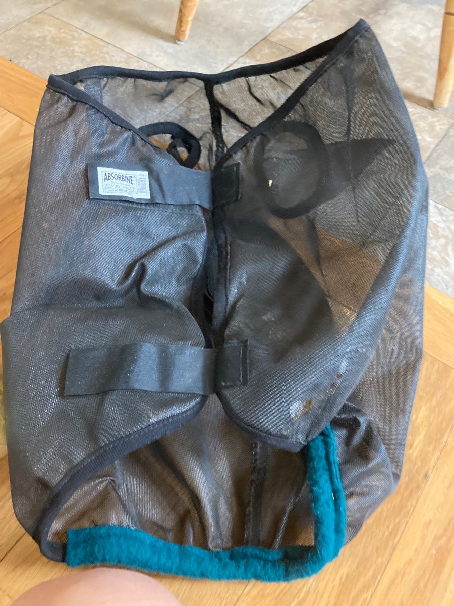 Horse size loose fly mask