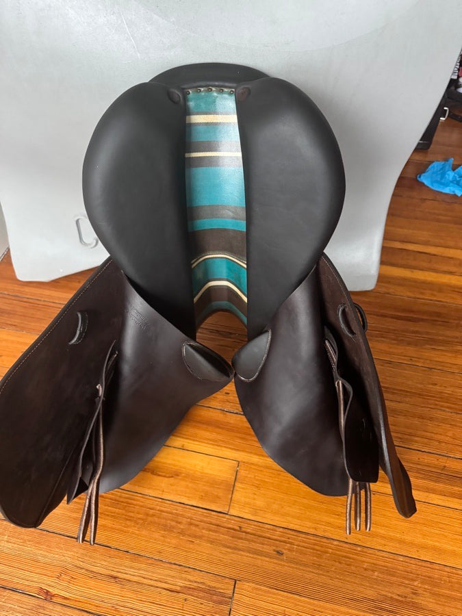 VOLTAIRE 16.5” 2021 Voltaire Palm Beach Saddle - 1A - Grained Buffalo - MINT (3)