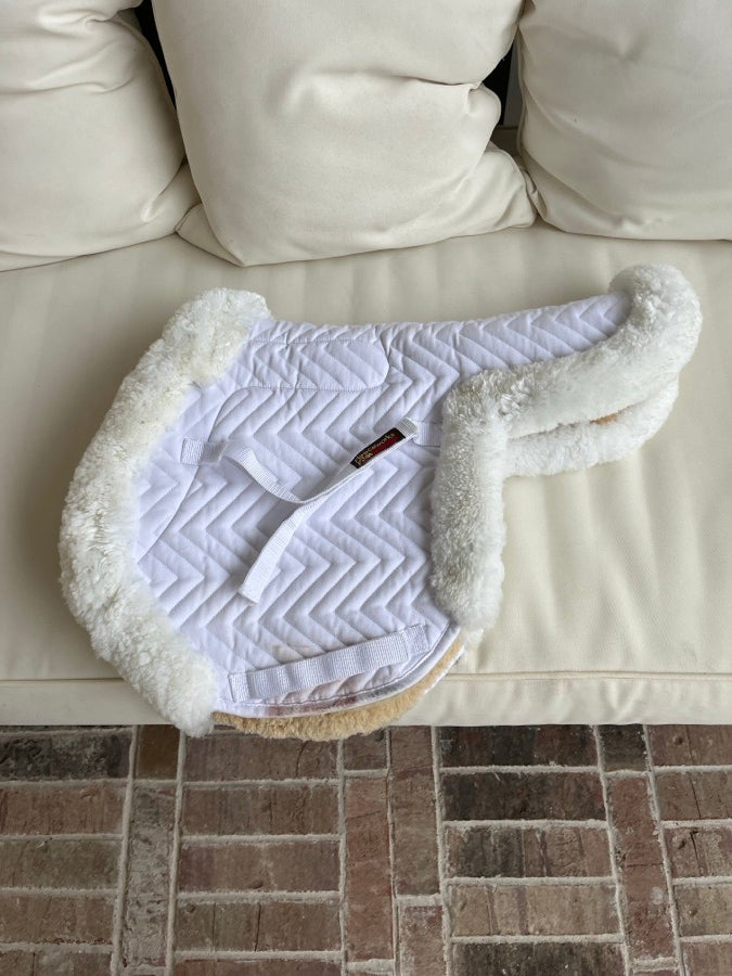 FLEECEWORKS Fleeceworks Sheepskin Close Contact Pad with Partial Trim (2)