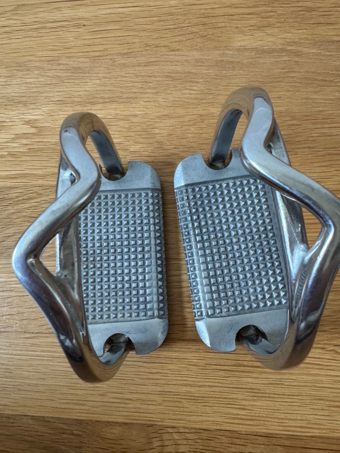 MDC MDC ‘S’ Irons (2)