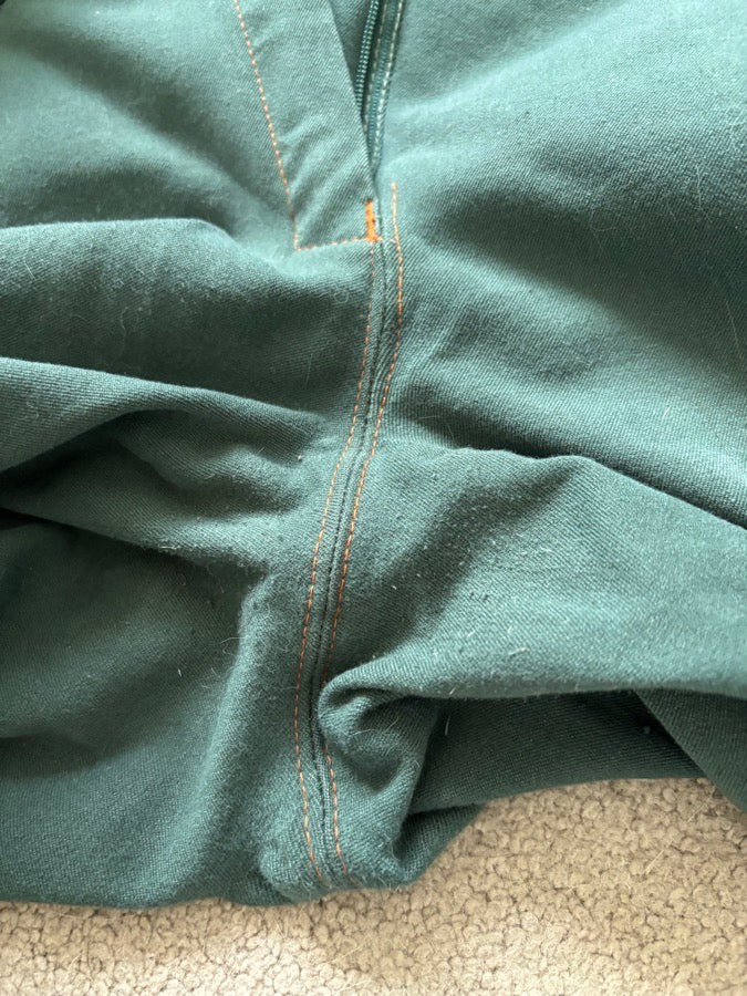 30R Piper knit, green with orange, knee patch. Good condition
