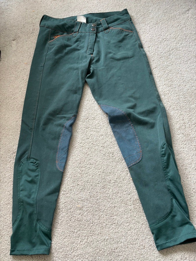 30R Piper knit, green with orange, knee patch. Good condition