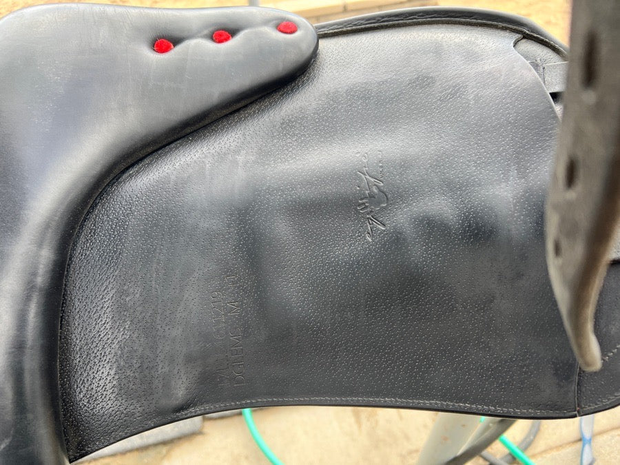 2018 Equipe Glamour 17” medium wide tree