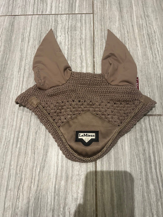 LeMieux ear bonnet