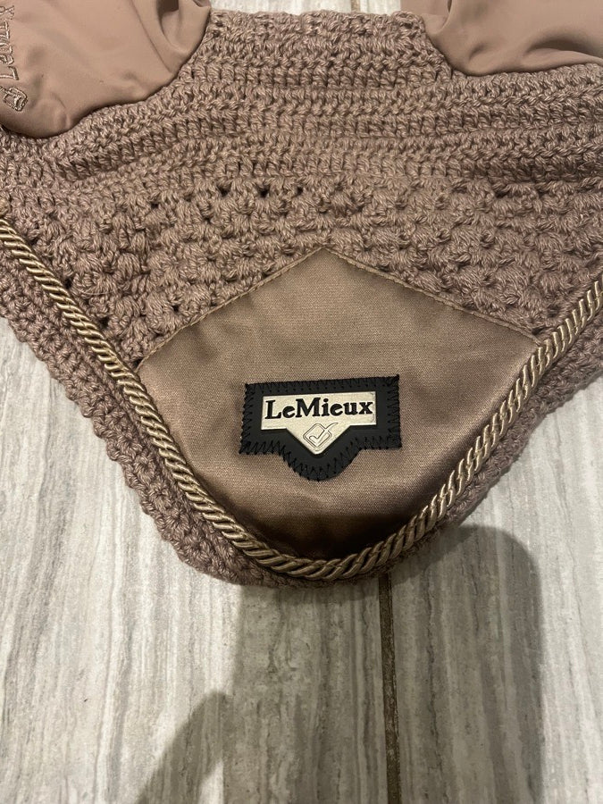 LeMieux ear bonnet